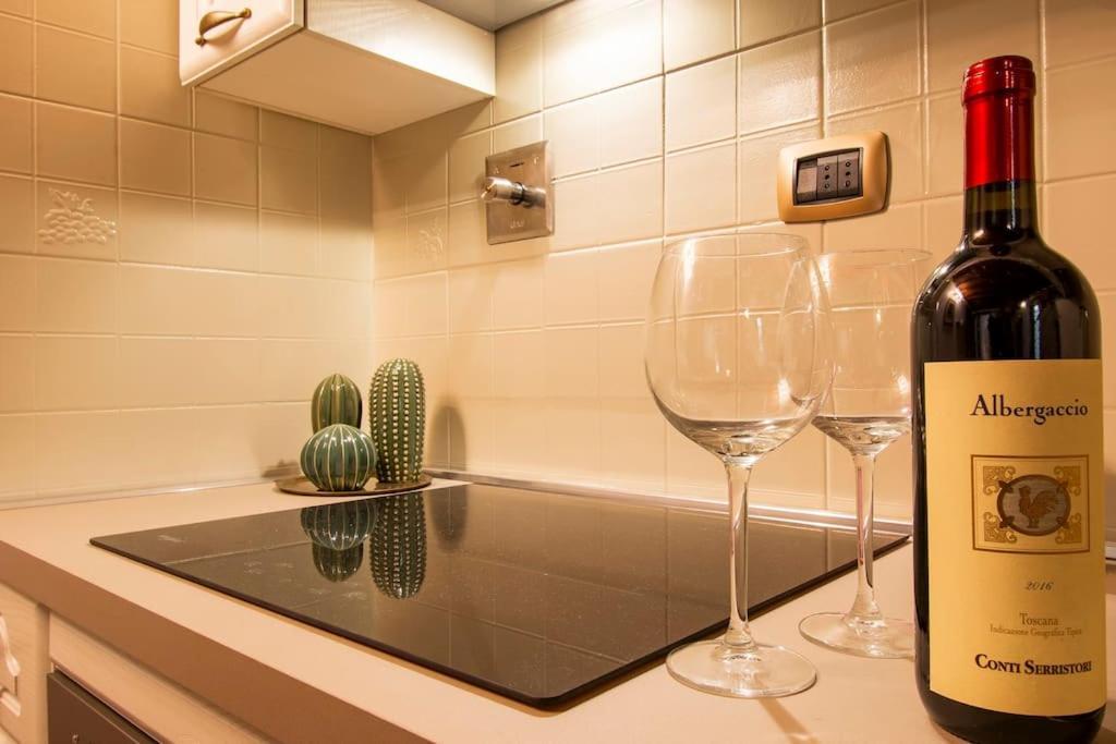Demedici Apt W/ 2Br 1' Walk Uffizi & Ponte Vecchio Apartment Firenze Bagian luar foto