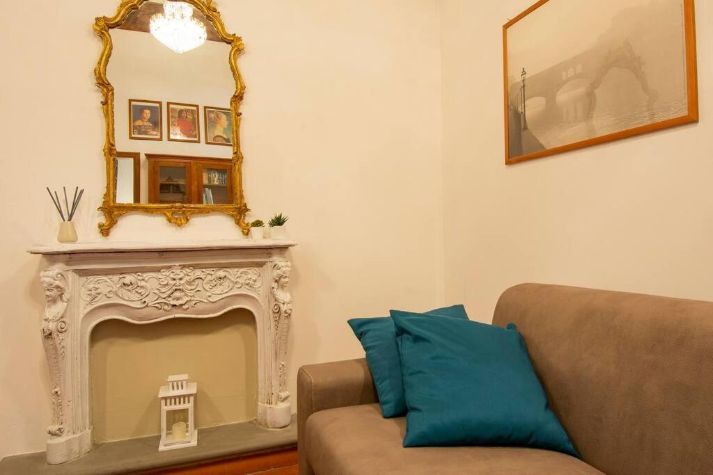 Demedici Apt W/ 2Br 1' Walk Uffizi & Ponte Vecchio Apartment Firenze Bagian luar foto